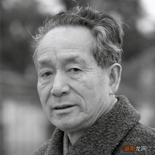 简言的夏冬百度百科电台情感读文素材