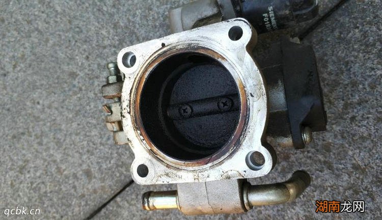 清洗完节气门后怠速不稳是怎么回事