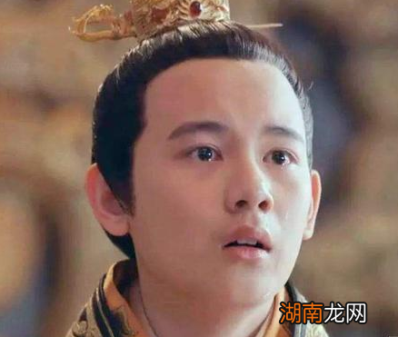 赵匡胤和柴荣之间的关系很差吗 赵匡胤篡位后是怎么对待他的后人的