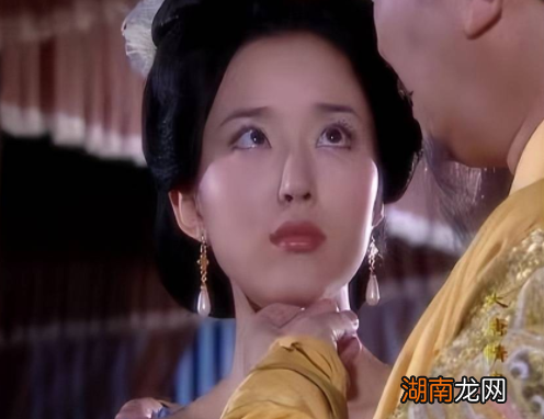 李世民放过嫂子郑氏的原因是什么？