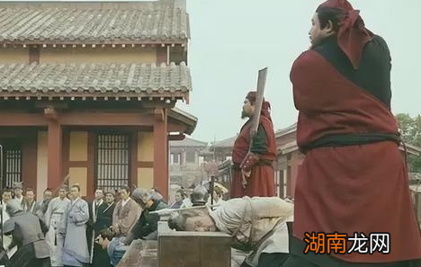 古人在被判灭九族之时 家中的亲属为什么不选择逃跑