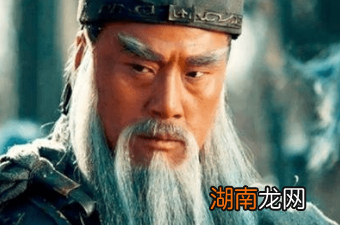 关羽温酒斩华雄,为何反而惹的袁术大怒?