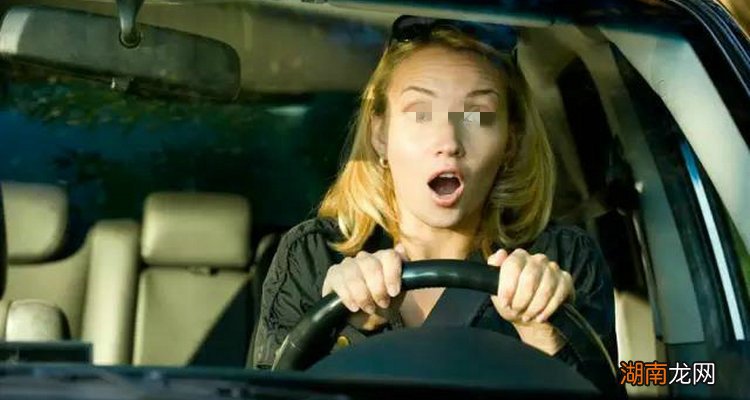 直线行驶方向盘控制不稳是什么原因