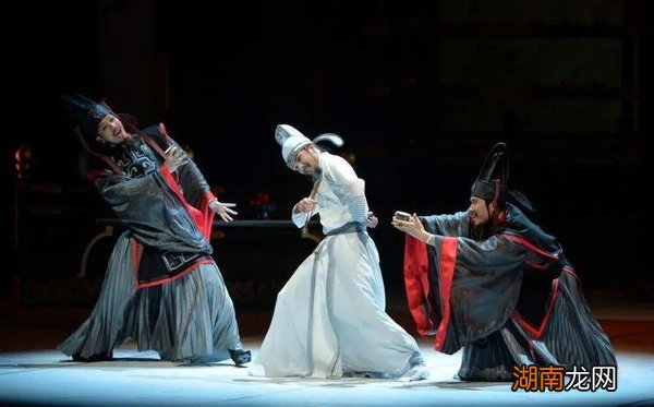 情感介绍怎么写个人情感经历怎么写