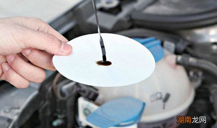 机油发黑是假机油吗