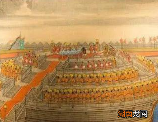 朱元璋是怎么官吏养问题的?