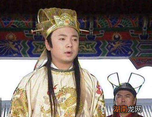 朱允炆削藩到底采用了什么方法?