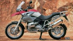 摩托车放三四天就没电了正常吗