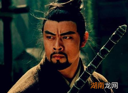 尉迟敬德在宴席上大闹，唐太宗做了什么？