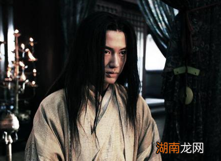 沙丘之谋中,赵高为什么能成功?