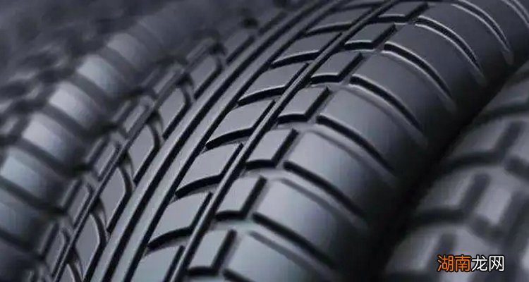 真空胎两边有缝打不进气怎么办