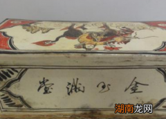 在古代人们大都使用瓷枕，是为何？