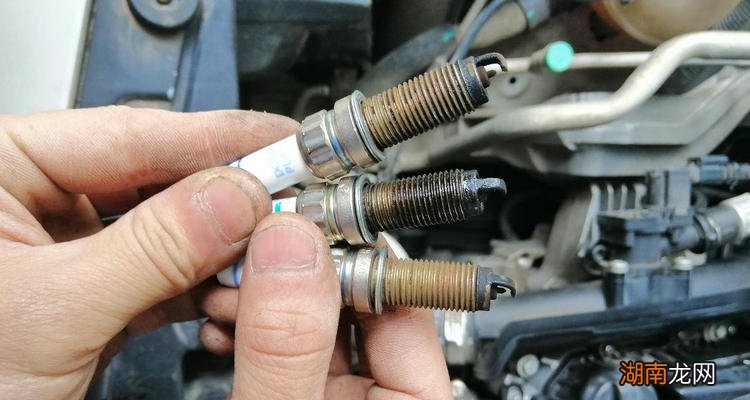 火花塞上面有机油怎么办