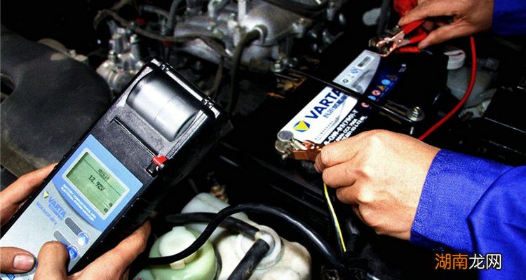 汽车电瓶容量多少就该换了