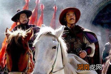 李自成称帝后都做了什么事情 李自成为什么一天就要跑路