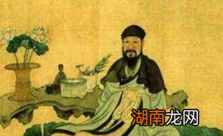 为什么说贬谪江州是白居易改变心态的转折点？