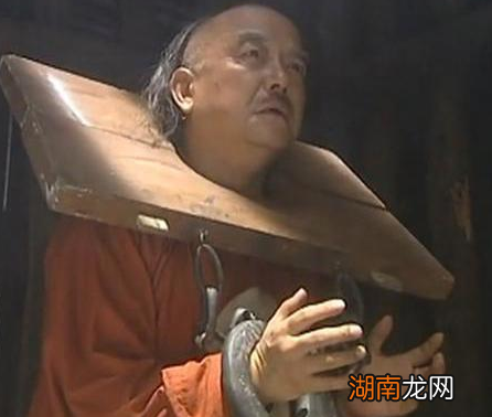 清朝时期汉族官僚是什么时候崛起的 从嘉庆除掉和珅说起