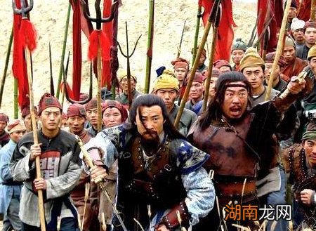 黄巾起义中的黄巾军为什么要用黄色 别的颜色不行吗