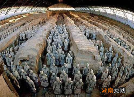 古代皇帝们为什么不敢挖秦始皇陵墓?