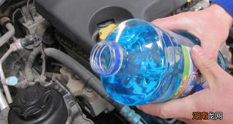 玻璃水加不进去是什么原因