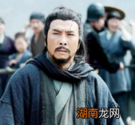 在古代，那些兵器真的有几百斤，几十斤重吗？