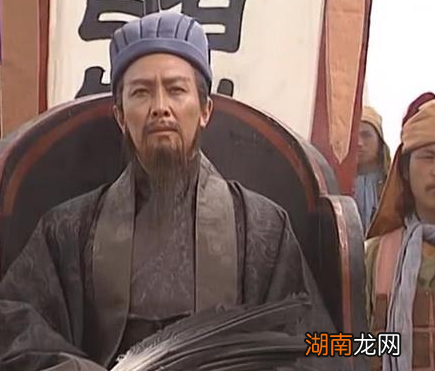 诸葛亮去世后刘禅如此不作为 期间为何没有人抢夺皇位