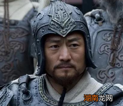 孙坚当初看中袁术什么 孙坚选择投奔袁术目的是什么