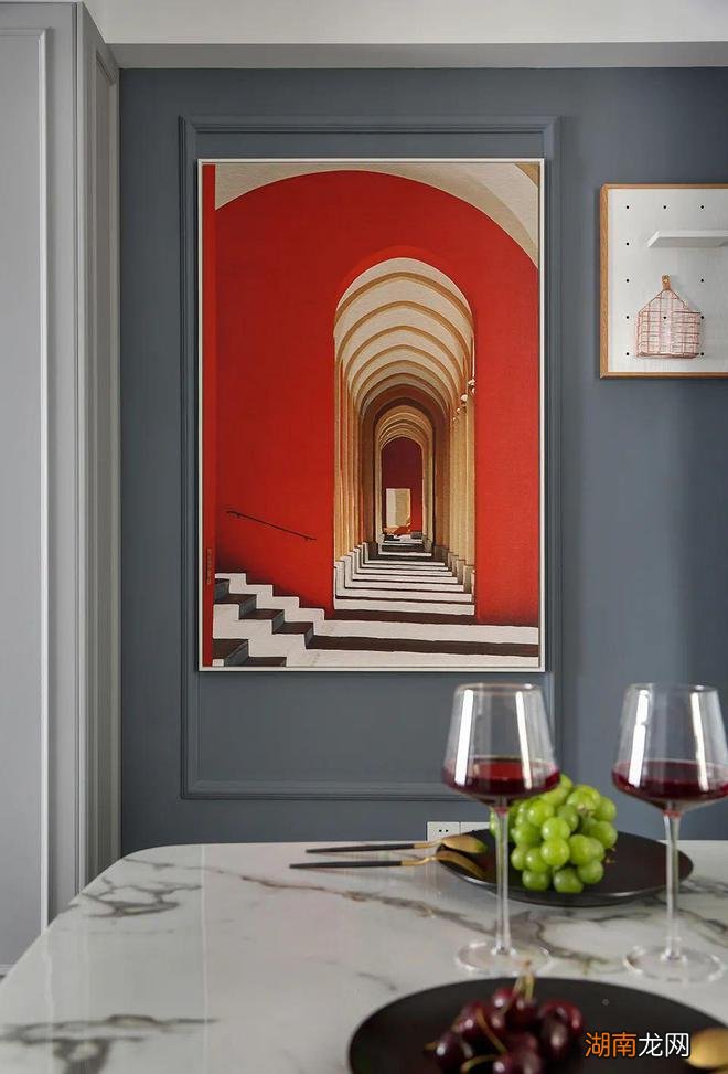 80㎡现代轻奢,优雅设计+高级配色,把刚需房也装出豪宅气质!