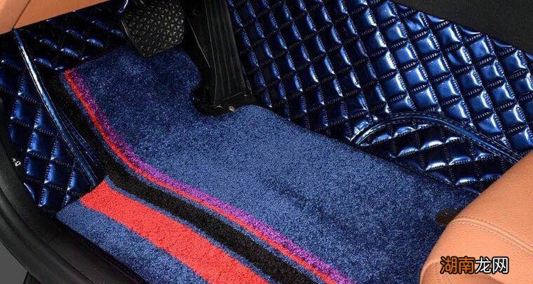 汽车软包一般多少钱全套