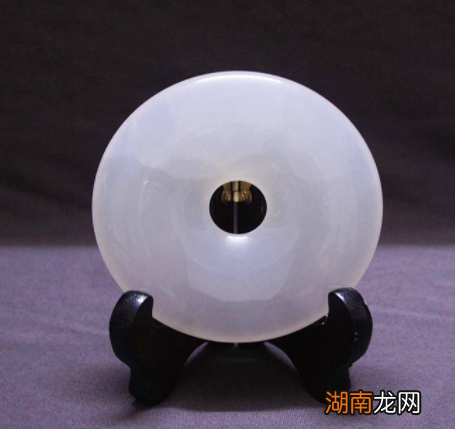 古代君王赏赐的黄金百镒、白璧一双是什么?