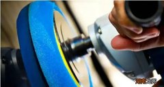 汽车千万别打蜡的原因