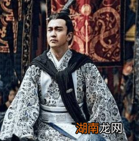 曹操临死之前,为什么是杀杨修?