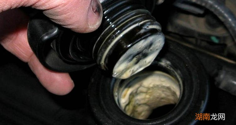 摩托车机油乳化怎么办