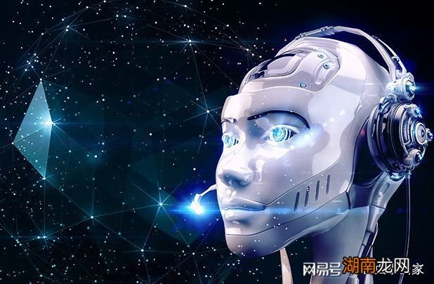 包括快乐、悲伤、恐惧和厌恶