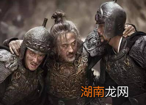 司马徽向刘备推荐人才时,为何没提司马懿?