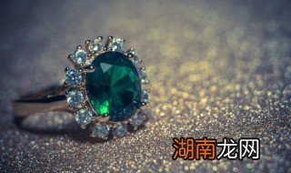 翡翠的种水的是什么,翡翠的种水什么意思