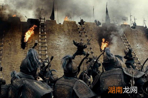 刘备生命中最黑暗的一年是什么时候？五位重臣相继离世