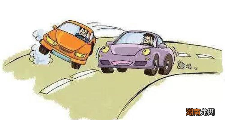 驾驶机动车必须遵循什么原则