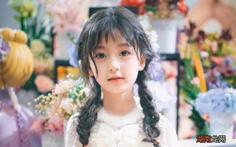 抖音五大最火网红依靠网络一夜变红人其实你也可以做到!