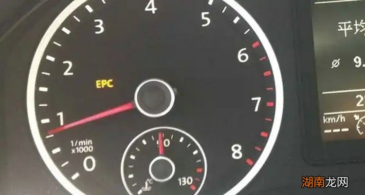 EPC灯亮可以继续开吗