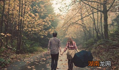 感情生活越来越冷淡该如何突破感情困局?