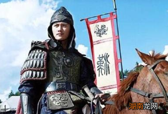 东汉四大外戚是怎么把东汉作没的？