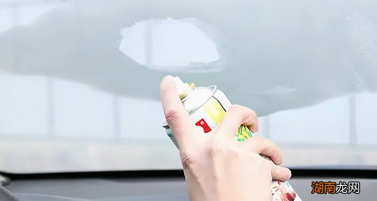 车窗里面有霜怎么快速去除
