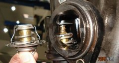 汽车节温器漏水不严重有必要修吗