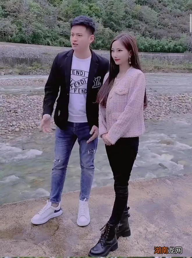 快手上面情感主播的“直播效果”不仅是遮羞布更是保护伞!