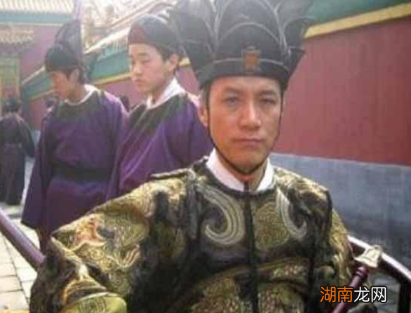 土木堡事件明军大败的原因是什么？