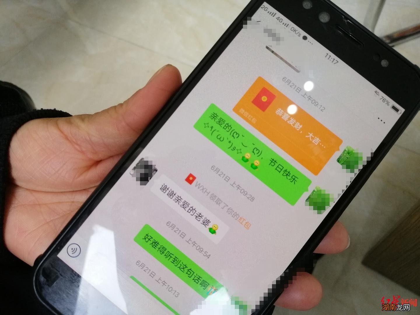 女子照顾白血病丈夫六年后病重被诉离婚 男方：感情已破裂