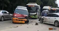 驾校练车学员把车撞坏了谁来赔偿