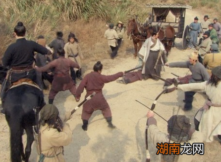 古代书生赶考身上肯定有钱 土匪为何没有抢劫他们