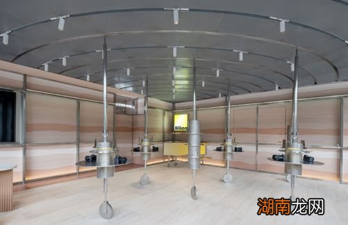 连接年轻用户 重塑零售空间 著名室内设计杂志专题推介尼康上海直营店